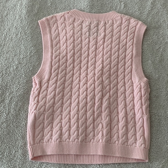 Abercrombie | Slim Sweater Tank - Picture 3 of 6